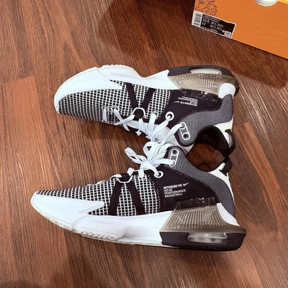 Nike like new